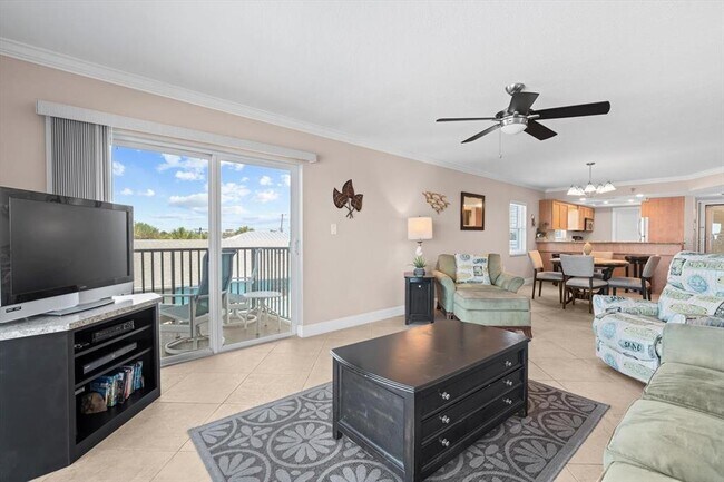 Building Photo - 14300 Gulf Blvd