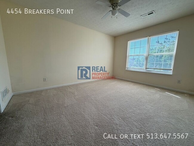 Building Photo - 4454 Breakers Point