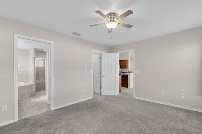 Building Photo - 11302 SW 62nd Cir