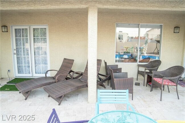 Building Photo - 3436 N Tenaya Wy