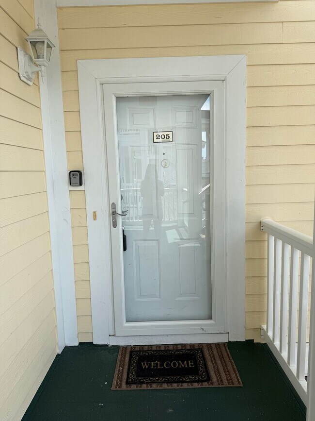 Building Photo - Spacious 3-Bedroom, 2-Bath Condo in Magnolia North at Myrtlewood with Golf Course Views!