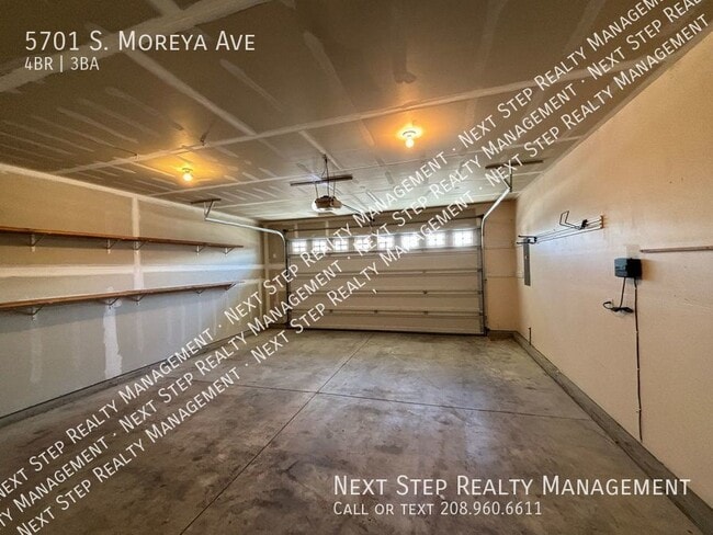 Building Photo - 5701 S Moreya Ave