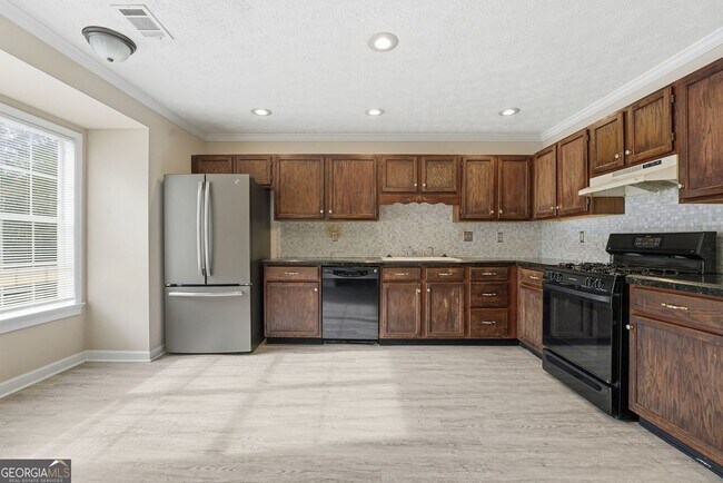 Building Photo - 1015 Plantation Way