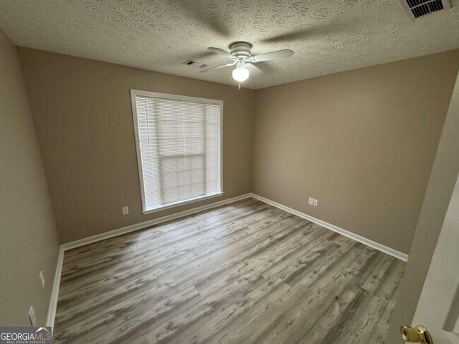 Building Photo - 55 Belmont Cir