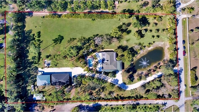 Building Photo - 10780 Anderson Ln