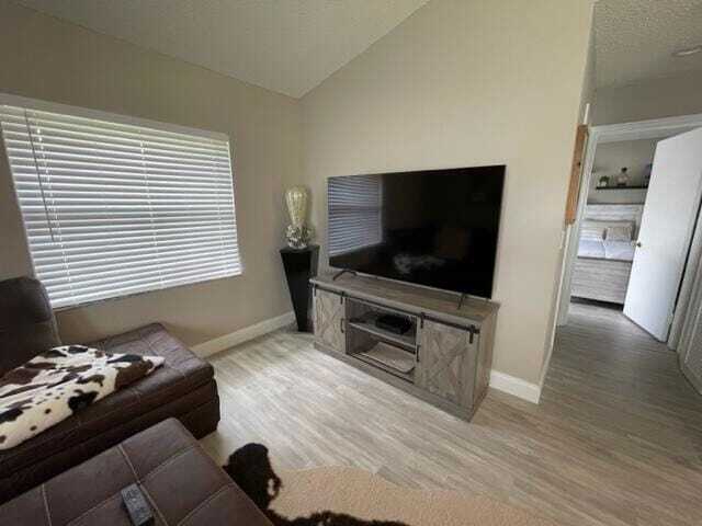 Building Photo - 5899 Parkwalk Dr