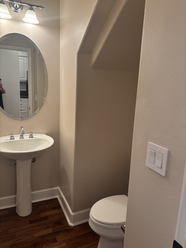 Building Photo - 1317 Corte Alemano