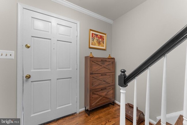 Building Photo - 7020 Venus Ct