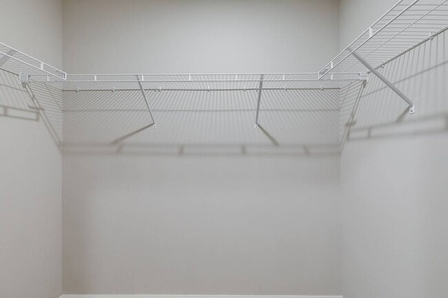 Building Photo - COMING SOON - Beautiful Fountain Inn home!  RARE FIND – Spacious 5 Bedroom Home with 1 Month FREE...