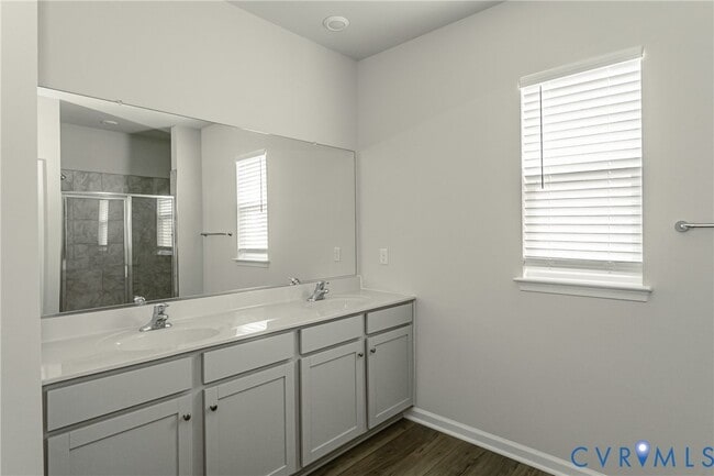 Building Photo - 6467 Fennec Run