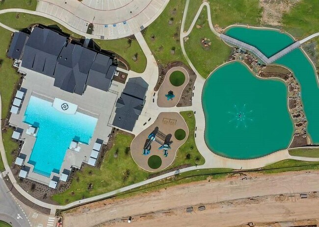 Building Photo - 31134 Delamere Turn trl Trl