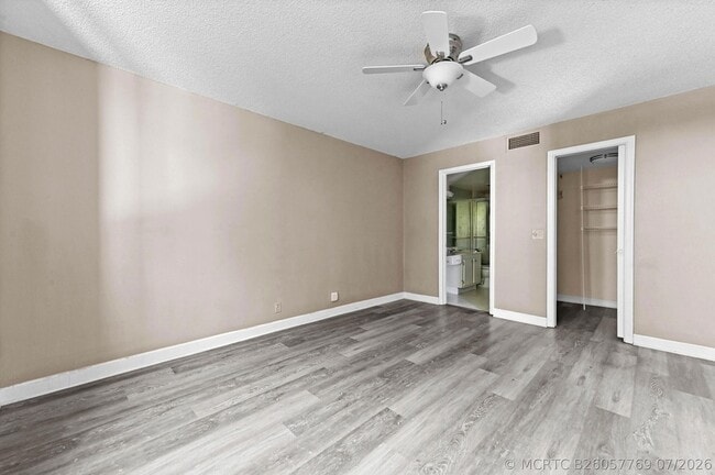 Building Photo - 4080 Tivoli Ct