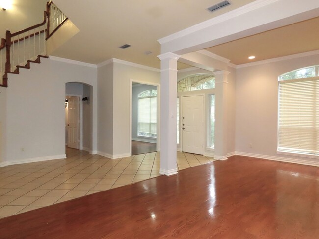Building Photo - Coming Soon!!! South Tyler, Stunning 4 Bed...