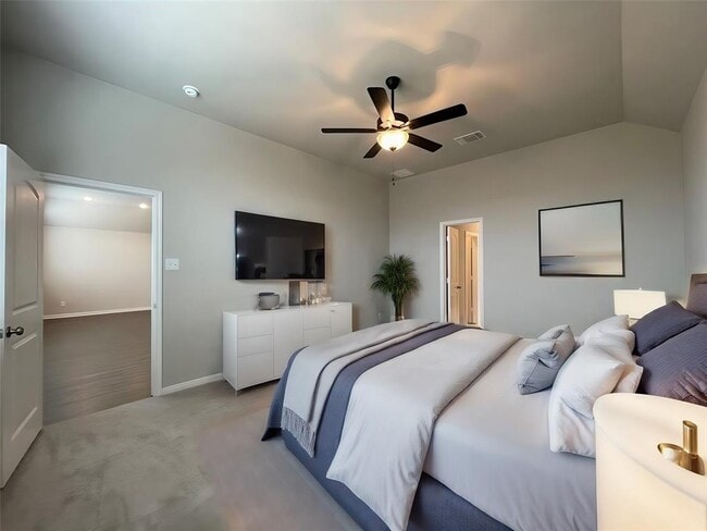 Building Photo - 7519 Broadmoor Cv