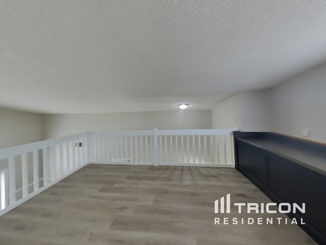 Building Photo - 12178 Rochford Ln