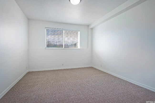 Building Photo - 1162 E 6600 S