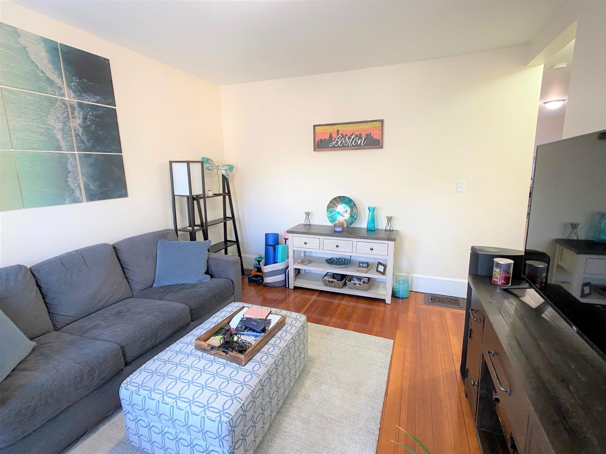 Building Photo - 15 Sargent Ave