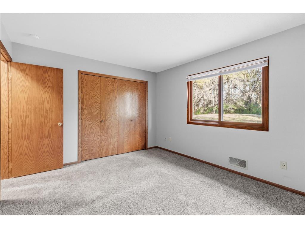 Building Photo - 1347 Hadley Ave N