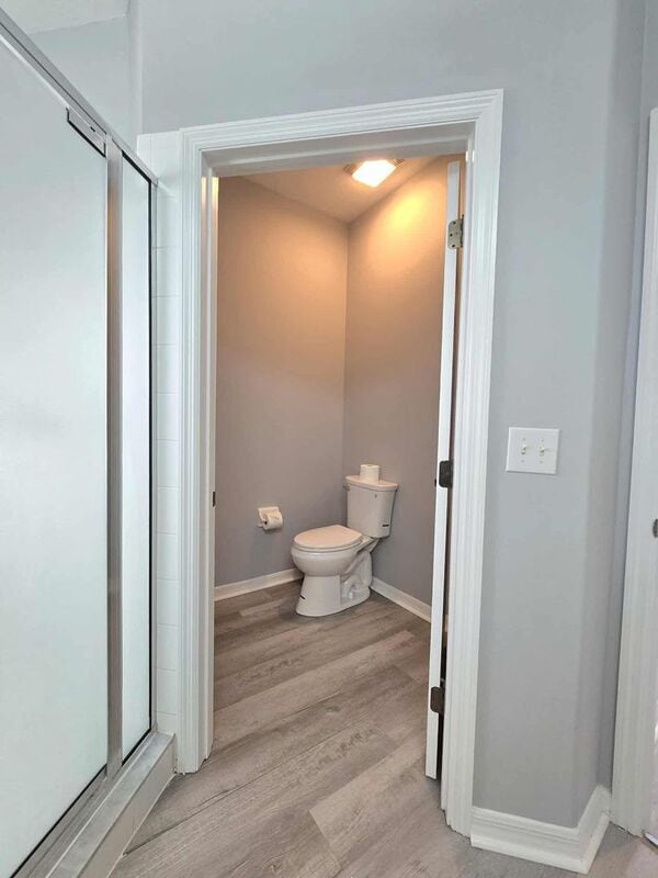 Building Photo - 3840 Serenade Ln
