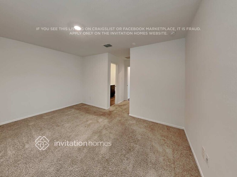 Building Photo - 2932 Greenhorn Ave