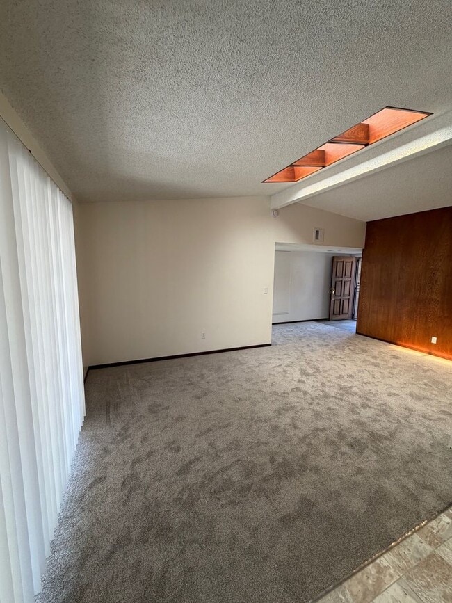 Building Photo - 3BR/2BA House in Rolando Village with 2 car garage, new paint and new carpet & flooring, Availabl...