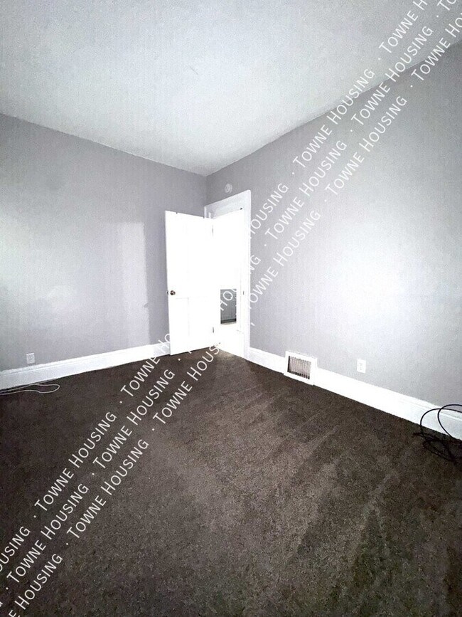 Building Photo - 39 Aldrich Pl