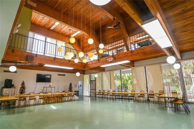 Building Photo - 1425 Atlantic Shores Blvd