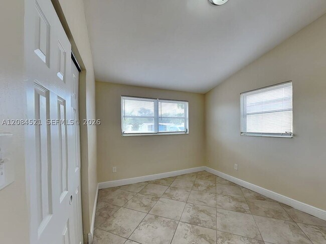 Building Photo - 11674 Oleander Dr