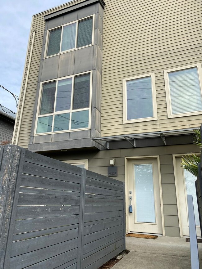 Primary Photo - Contemporary townhome with rooftop deck an...