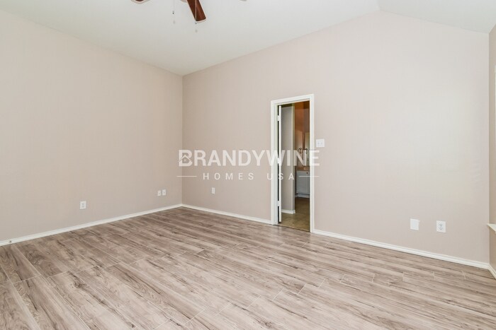Building Photo - 1512 Trent Dr