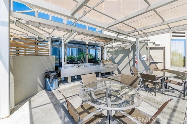 Building Photo - 1100 Wilshire Blvd