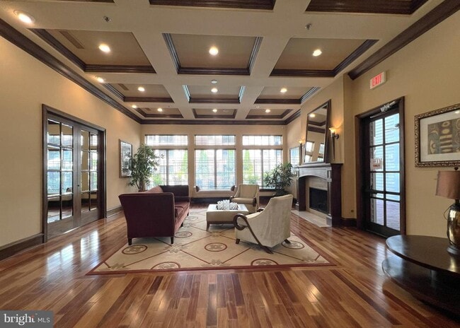 Building Photo - 12953 Centre Park Cir
