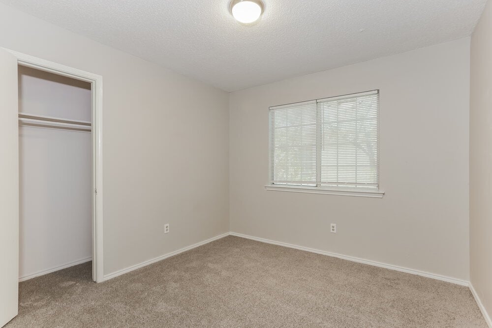 Building Photo - 4530 Lizzy Dr
