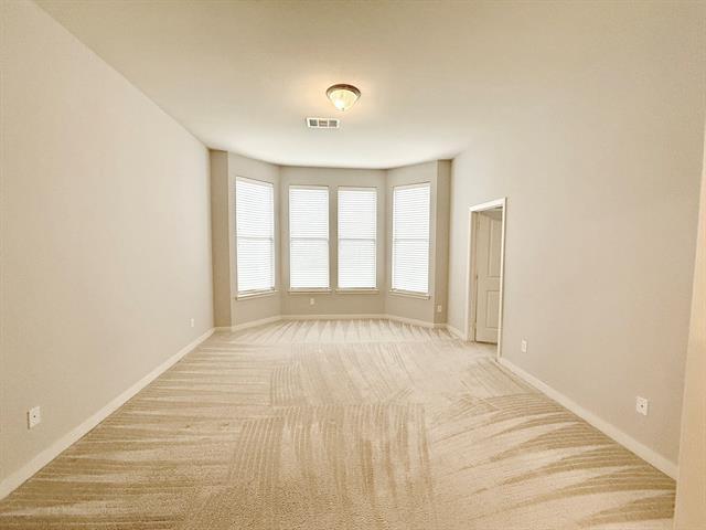 Building Photo - 10801 Sexton Dr