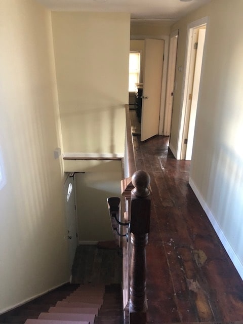 hall - 74 Sussex Ave