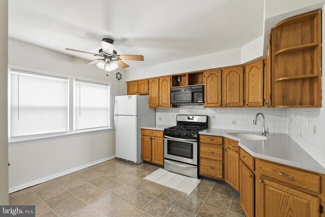 Building Photo - 3351 Morning Glory Rd