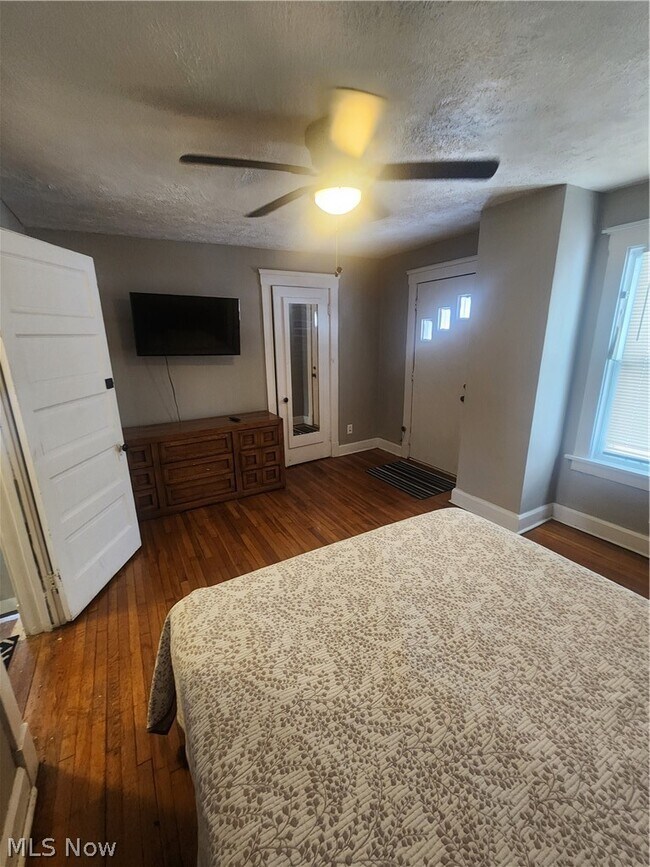 Building Photo - 16412 Talford Ave