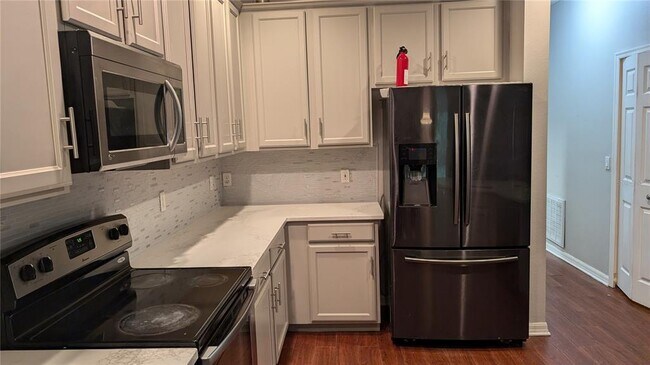 Building Photo - 4854 Native Dancer Ln