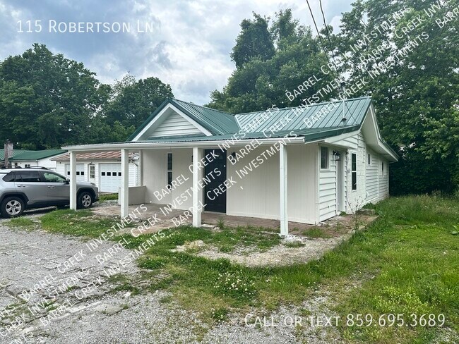 Primary Photo - 115 Robertson Ln