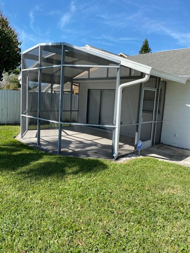 Building Photo - Charming Home in Whisper Lakes!! Available...
