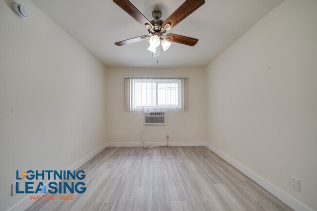 Building Photo - 6736 Independence Ave