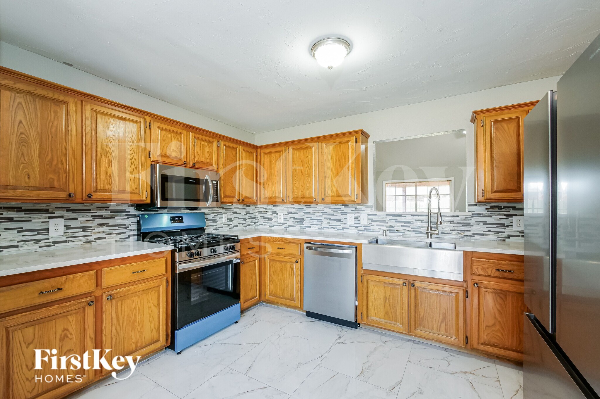 Building Photo - 1912 Dena Dr