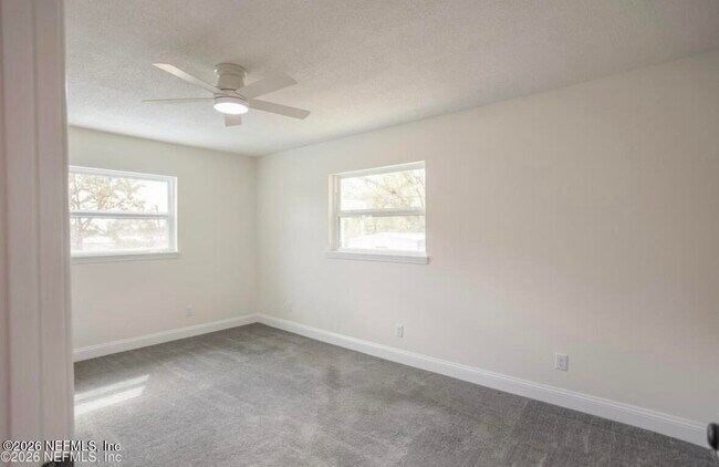 Building Photo - 44259 Artesian Blvd