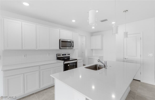 Building Photo - 1587 Lake Jessup Cir