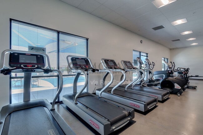 Building Photo - 2035 W Gold Dust Ave