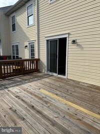 Building Photo - 6850 Signature Cir