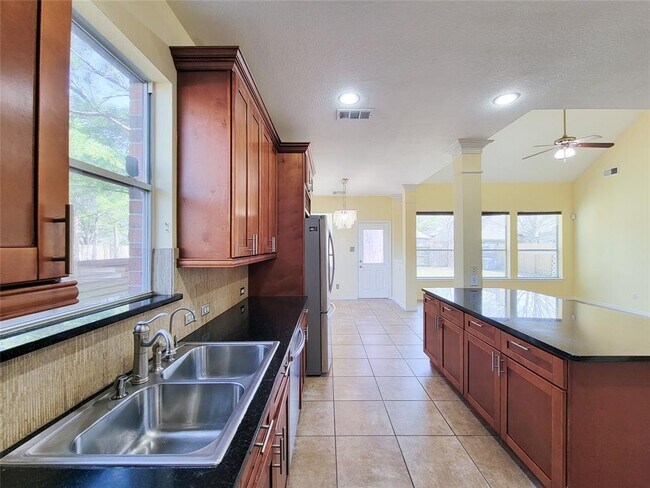 Building Photo - 5307 Barleycorn Ln