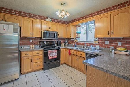Building Photo - 1702 Jack Nicklaus Dr