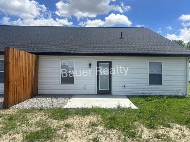 Building Photo - 47 Grove Ave