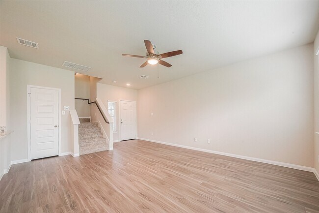 Building Photo - 2335 Tavo Trails Dr